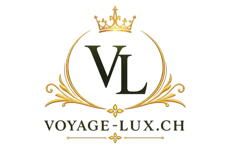 VOYAGE LUX logo